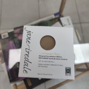 Puder Jane Iredale prasowny mineralny 9.9 g opakowanie kartonik nowe